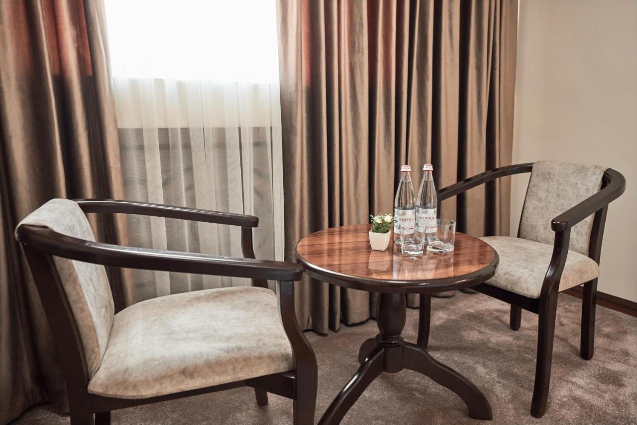 Bal Tabassum Hotel Toshloq Eksteriør billede